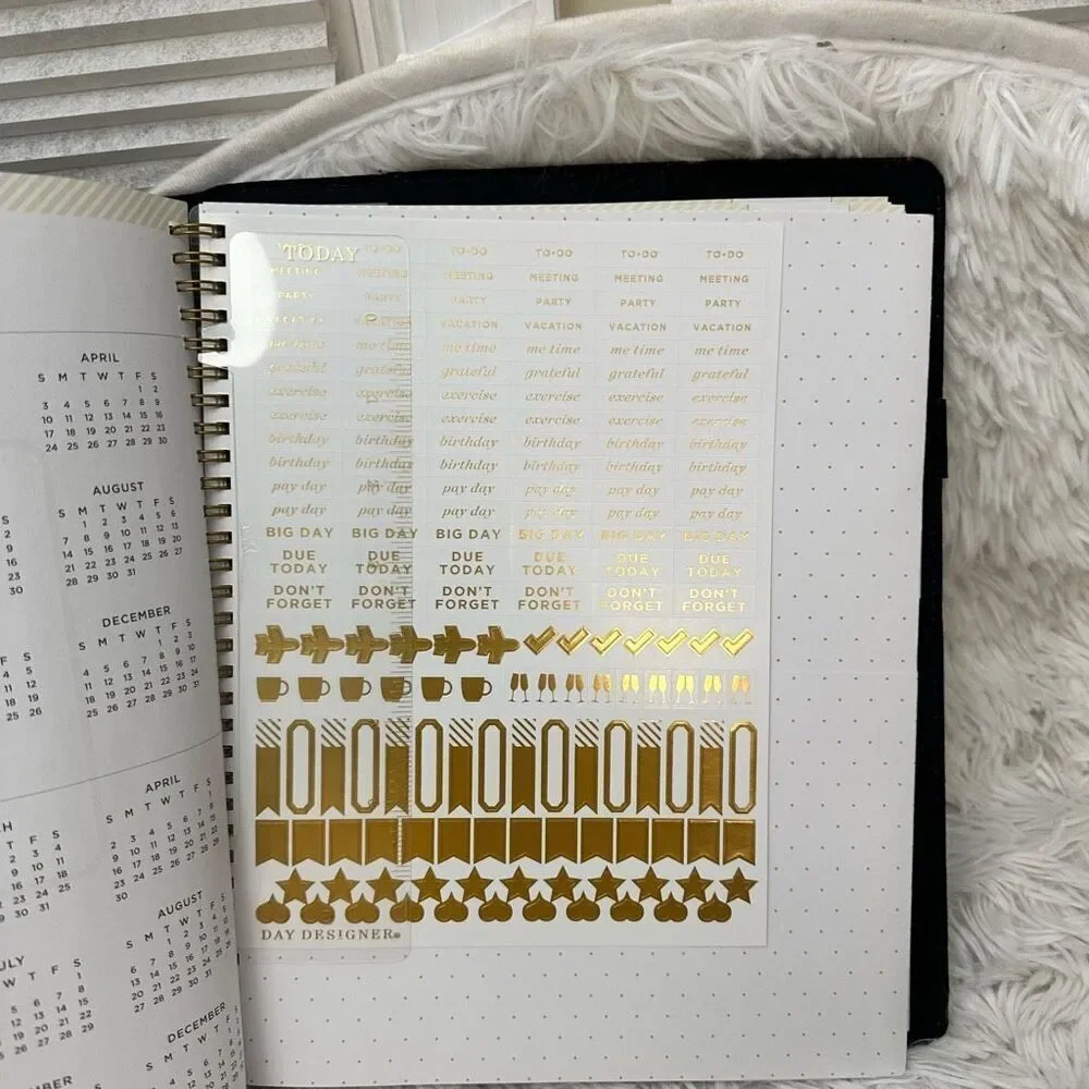 Day Designer Planning Calendar Binder + Notebook set NEW‎ 2 piece